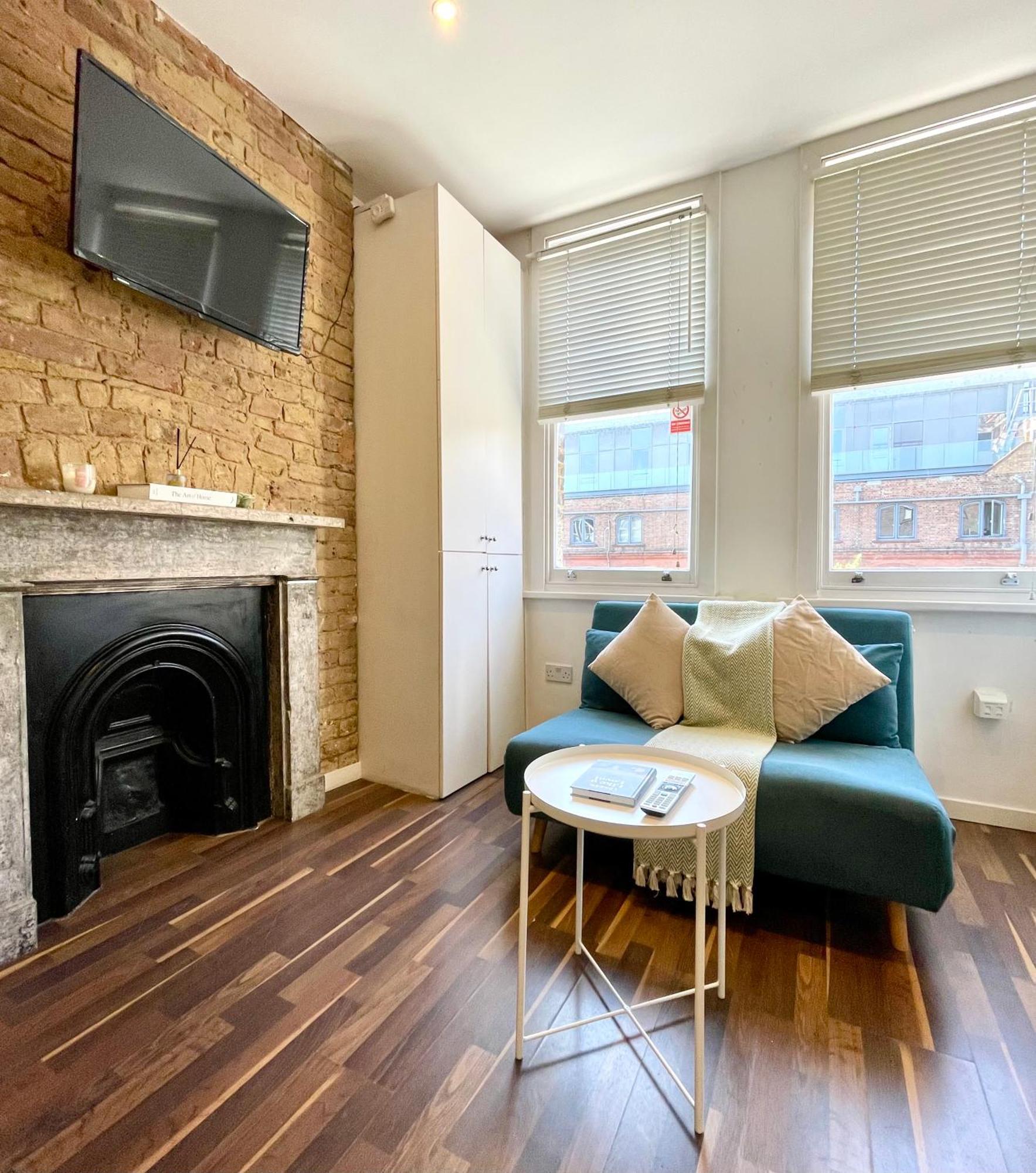 Apartament A Fantastic One Double Bedroom Flat